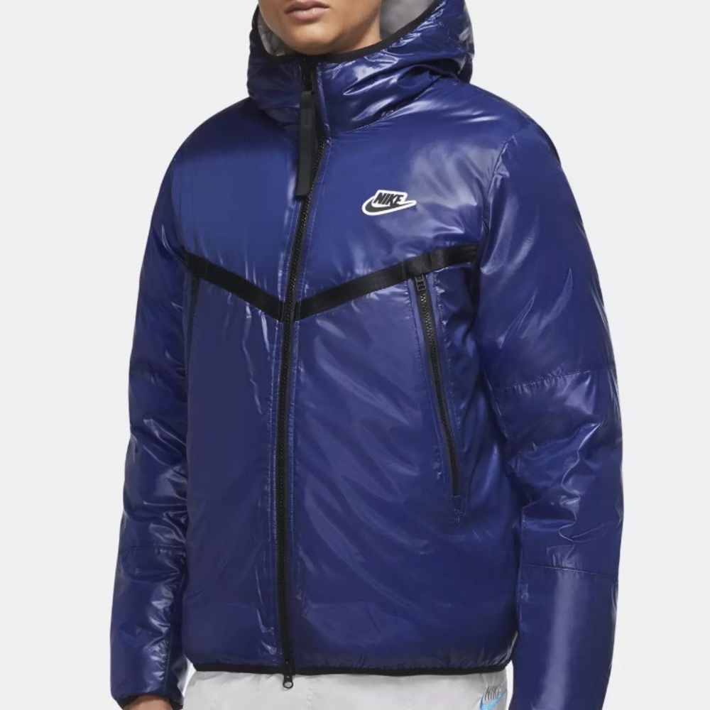 NIKE SPORTSWEAR SYNTHETIC FILL WINDRUNNER REPEL PUFFER JACKET  Men’s Small